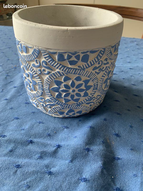 Superbe cache pot Veyrat (image 1)