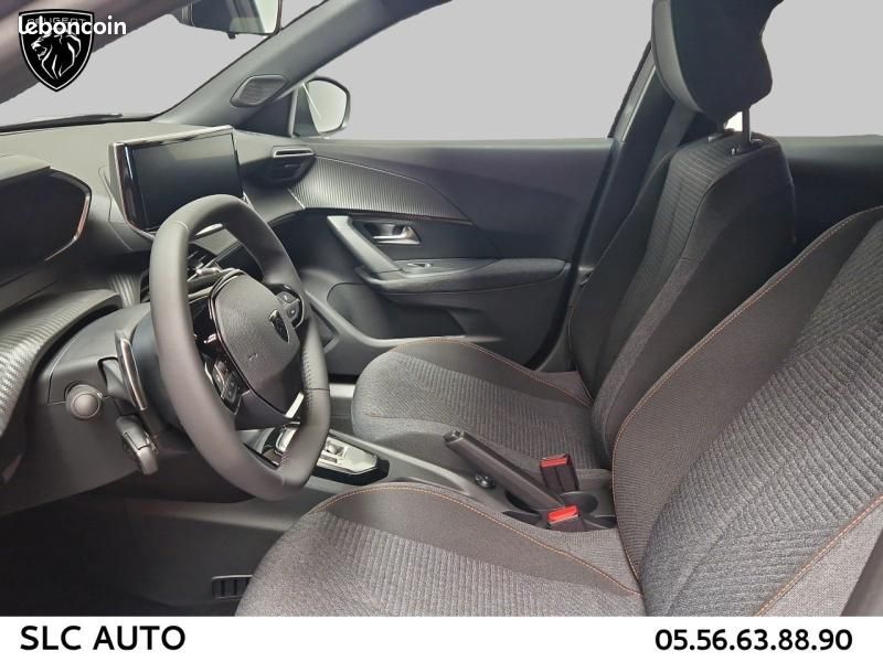 Peugeot 2008 1.2 Hybrid 136ch Style e-DCS6 (image 14)