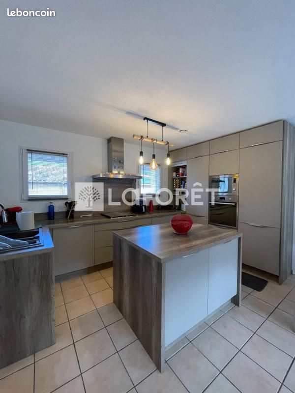 Appartement 3 pièces 62 m² · à Reynès · 62 m² · 780 €/mois