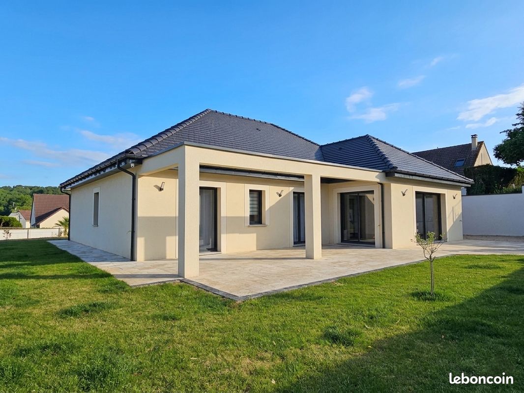 Maison 6 pièces 141 m² · à Ablis · 141 m² · 379 000 €