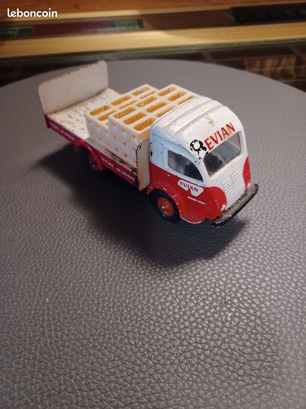 Reédition Camion Limonadier Renault 2,5t Evian Cij Norev Europarc Ref