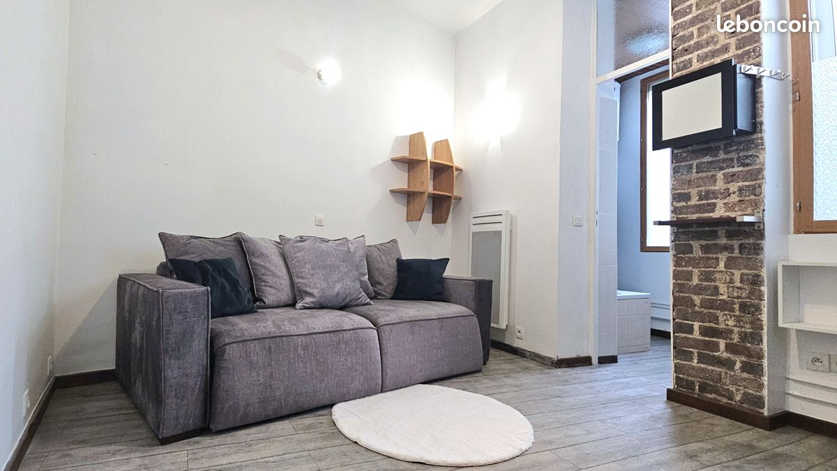 Appartement 1 pièce 15 m² · à Paris · 14,9 m² · 775 €/mois