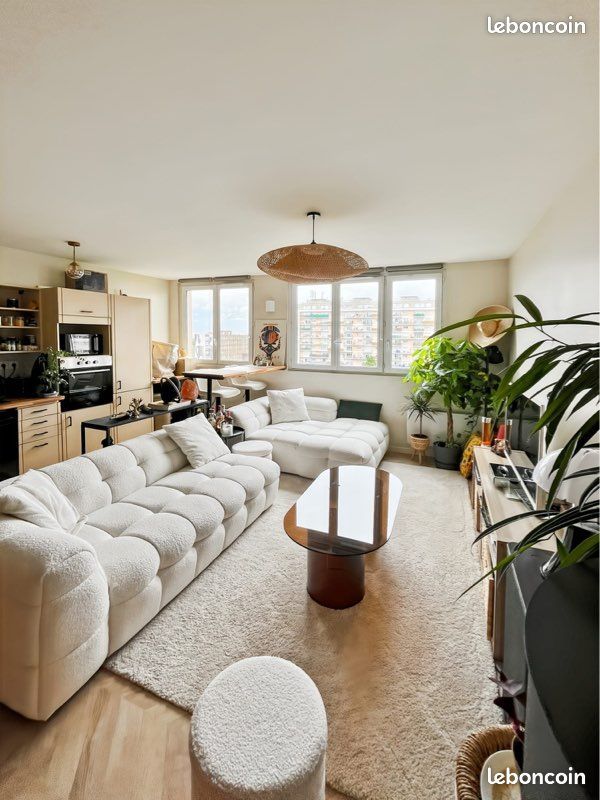 Appartement 2 pièces 44 m² · à Paris · 43,5 m² · 330 000 €
