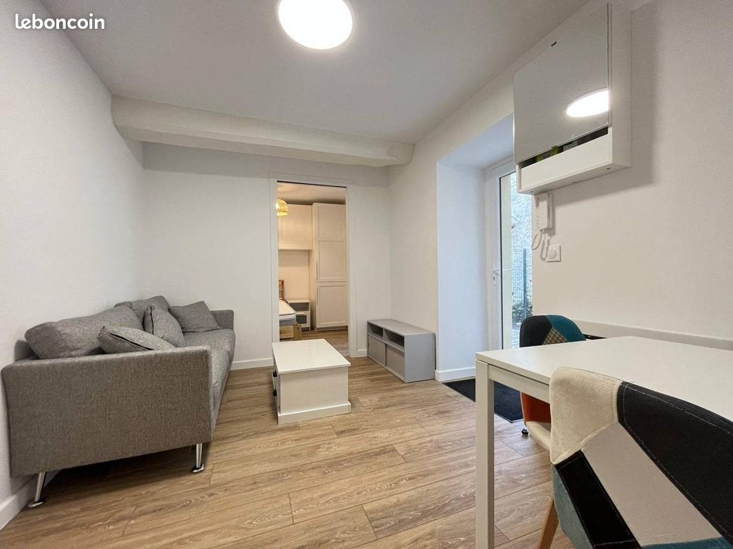 Appartement 1 pièce 27 m² · à Épône · 27 m² · 700 €/mois