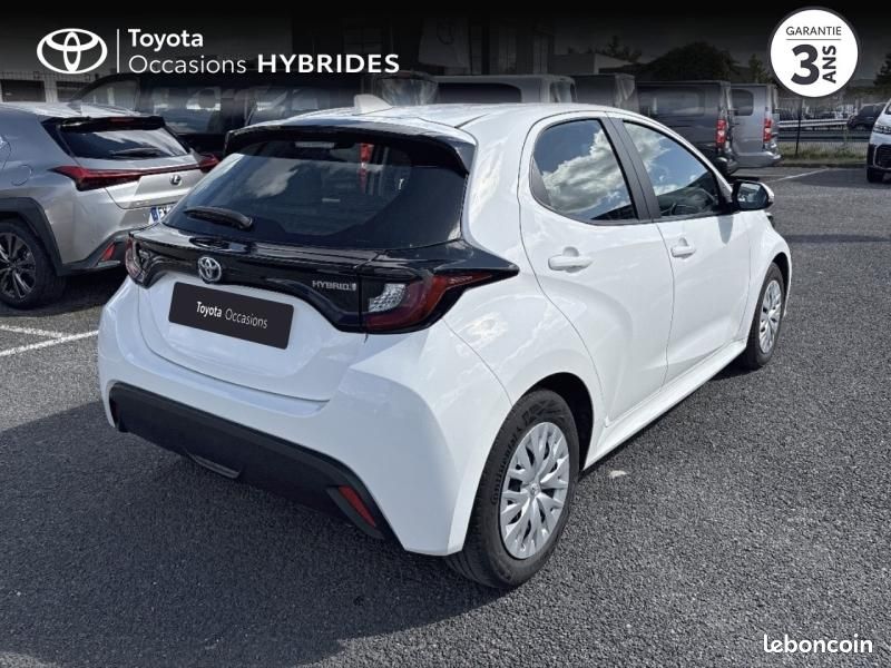 Toyota Yaris 116h Dynamic 5p MY22 (image 18)