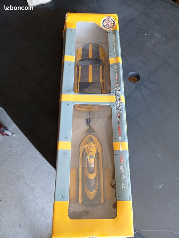 Miniature ford mustang avec le jet ski (image 3)