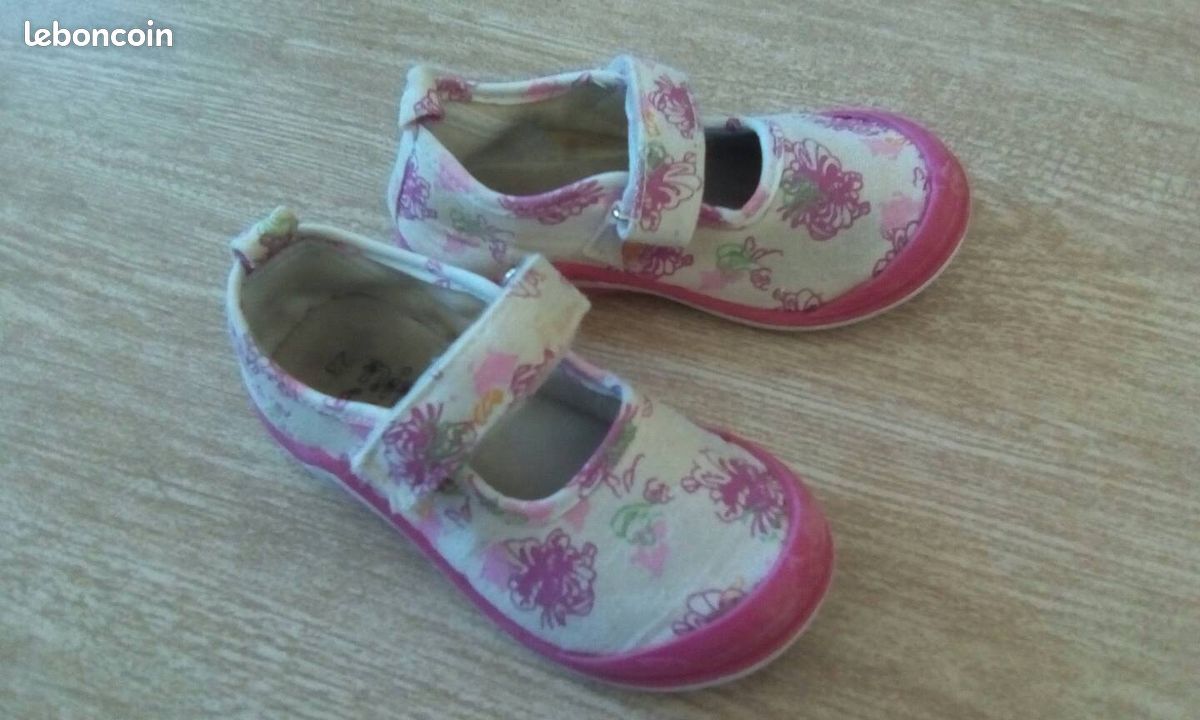 Basket en toile pointure 23 , fille (image 2)