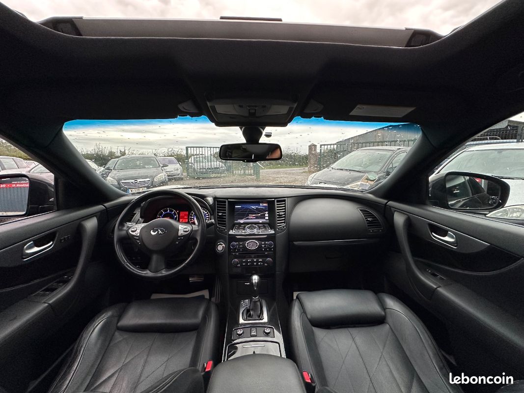 Infiniti fx 30ds / GPS / Toit ouvrant / cuir / regulateur / camera (image 5)