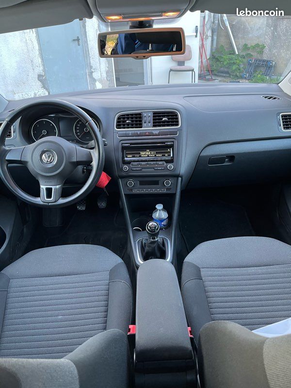 VOLKSWAGEN POLO 1.6 TDi 90ch (image 4)