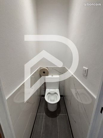 https://img.leboncoin.fr/api/v1/lbcpb1/images/1d/13/cd/1d13cd7899fefedc68fe898e7626e11c6bfb5d3d.jpg?rule=ad-image