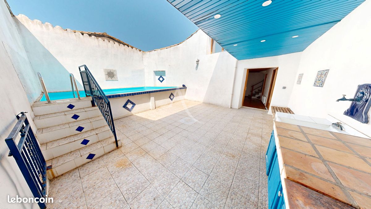 Maison 7 pièces 187 m² · à Capendu · 187 m² · 239 900 €