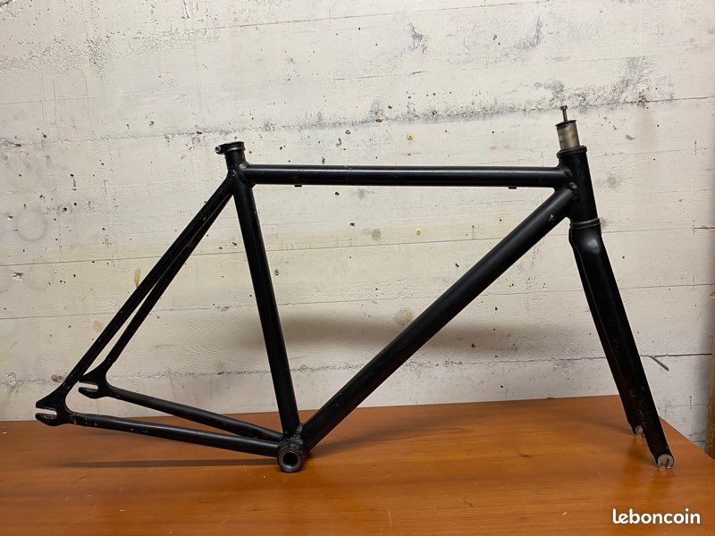 Kit cadre EXS Métropole fourche carbone Équipements vélos