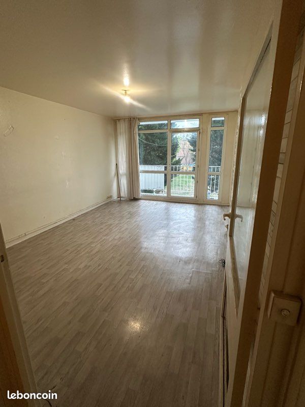 Appartement 4 pièces 90 m² · à Drancy · 90 m² · 1 200 €/mois