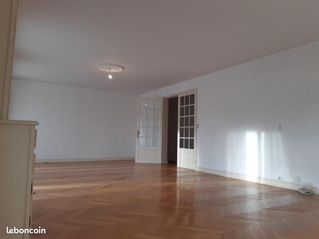 Appartement 5 pièces 136 m² · à Angers · 136 m² · 1 754 €/mois