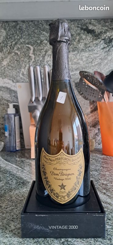 1 DOM PERIGNON 2000.( 2 DE DISPONIBLES). Voir Détails (image 2)