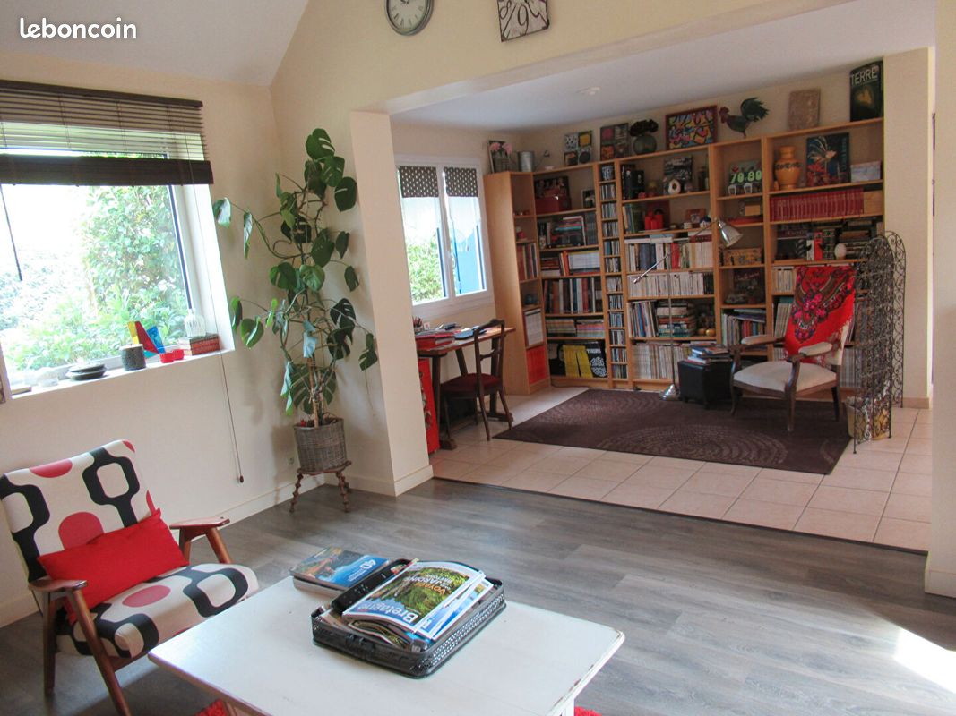 Maison 7 pièces 101 m² · à Beaucouzé · 101 m² · 315 000 €