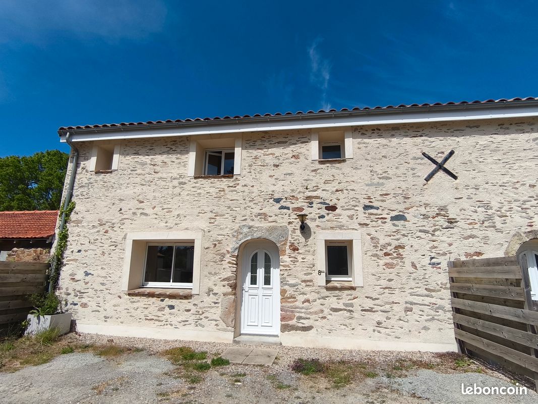 Maison 3 pièces 85 m² · à Saint-Michel-Chef-Chef · 85 m² · 855 €/mois