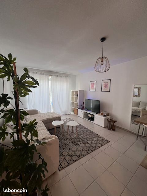 Appartement 2 pièces 45 m² · à Nîmes · 45 m² · 710 €