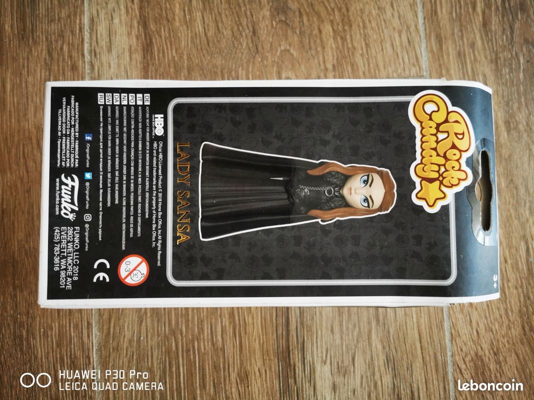Figurine Lady Sansa (image 2)