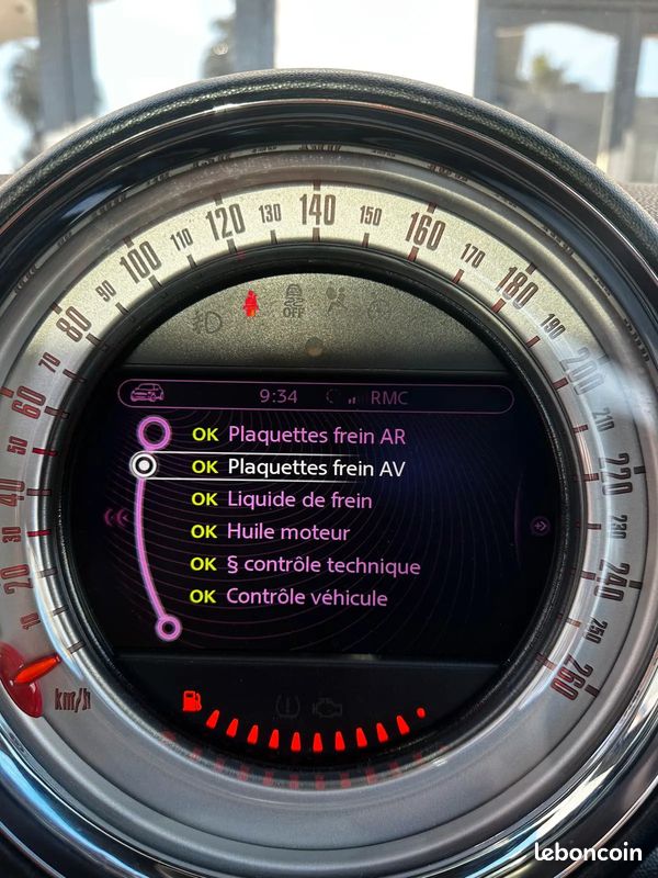MINI Mini 2.0 D 143ch Pack Red Hot Chili - 2012 - 132 000 km - Toit Ouvrant - Harman Kardon - Sieges Chauffant (image 15)