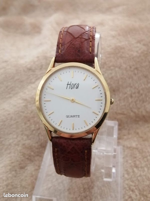 Montre HORA Quartz Neuve De Stock - Cadran Blanc, Bracelet Acier/tissu - Réf. A137