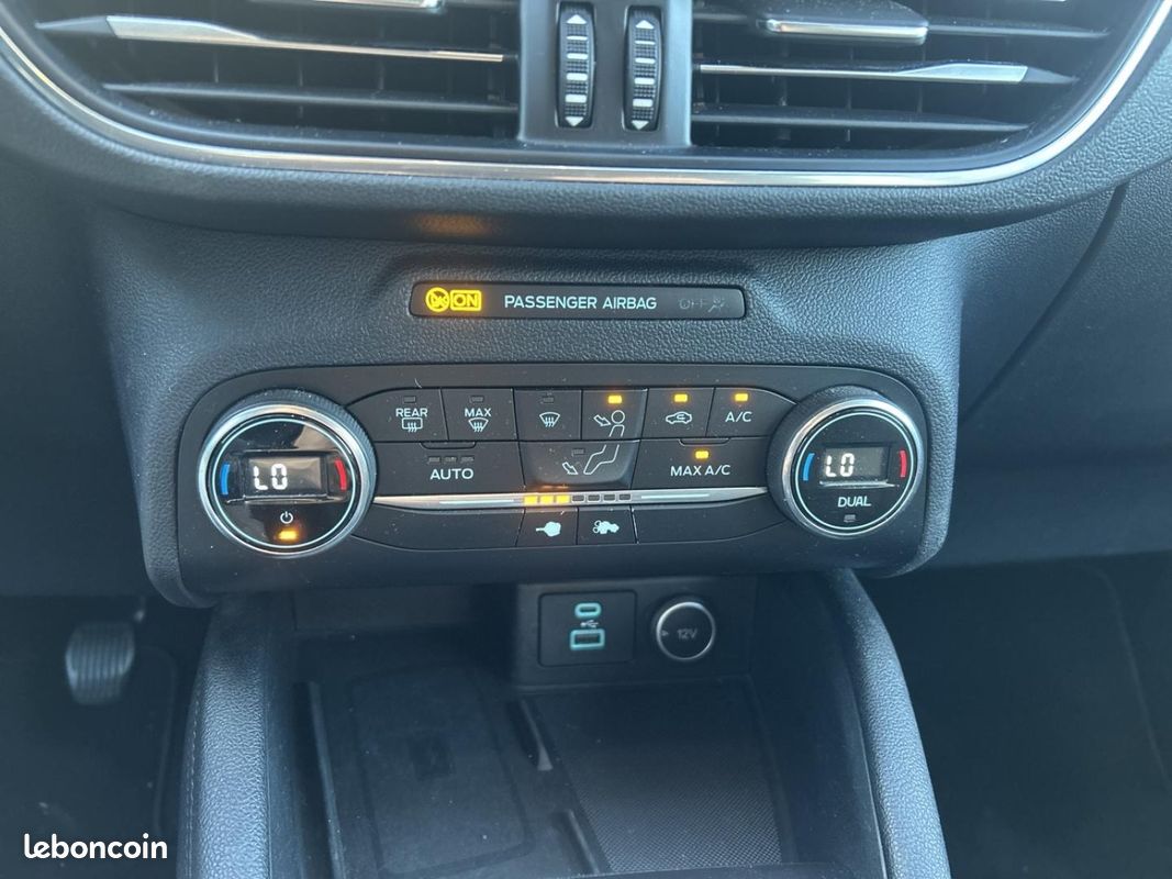 Ford Kuga 1.5 EcoBlue 120ch Titanium 7cv (image 16)
