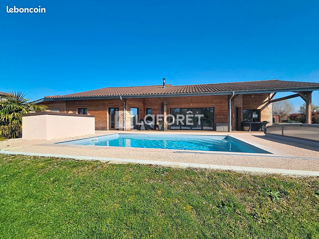 Maison 6 pièces 133 m² · à Dompierre-sur-Veyle · 133 m² · 419 000 €
