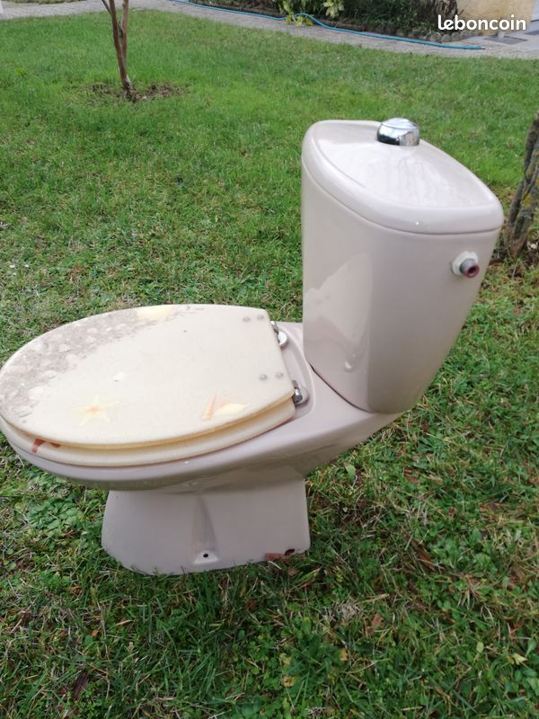 WC + possibilité lave main (image 1)