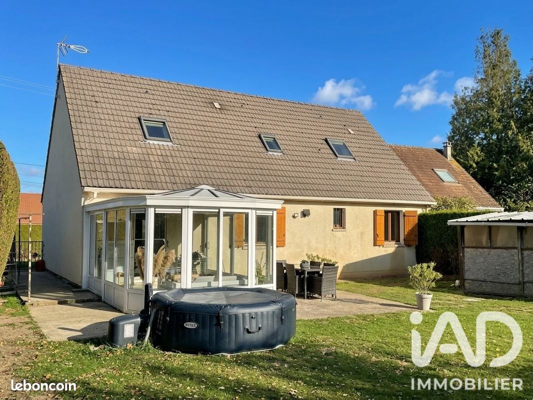 Maison 7 pièces 138 m² · au Plessier-sur-Bulles · 138 m² · 280 000 €