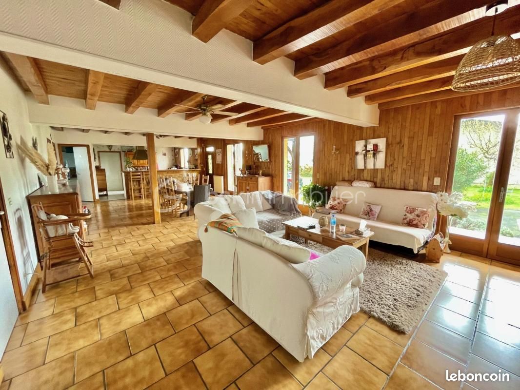 Propriété 6 pièces 243 m² - Bergerac 24100 (image principale 9)