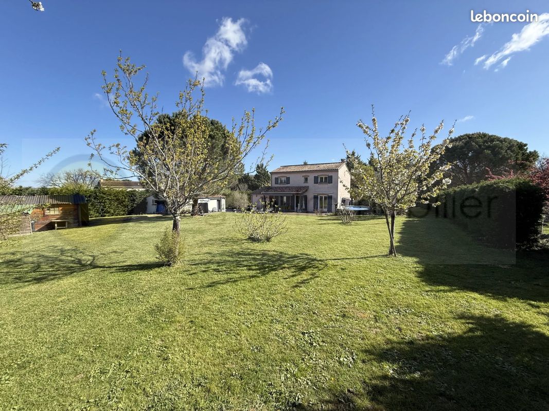 Maison 5 pièces 124 m² · à Montaigut-sur-Save · 124 m² · 416 000 €