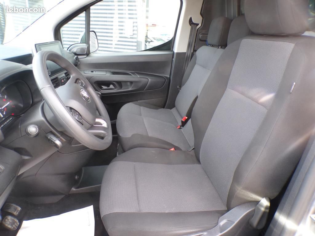 Toyota Proace City 1.5 D-4D 100 MEDIUM STYLE (image 13)