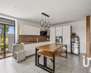 Appartement 369 000 € - 79 m²