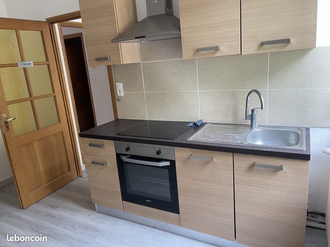 Appartement 2 pièces 62 m² · à Bar-le-Duc · 62 m² · 450 €