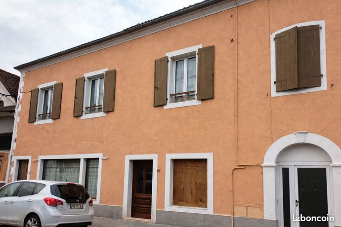 Maison 11 pièces 262 m²