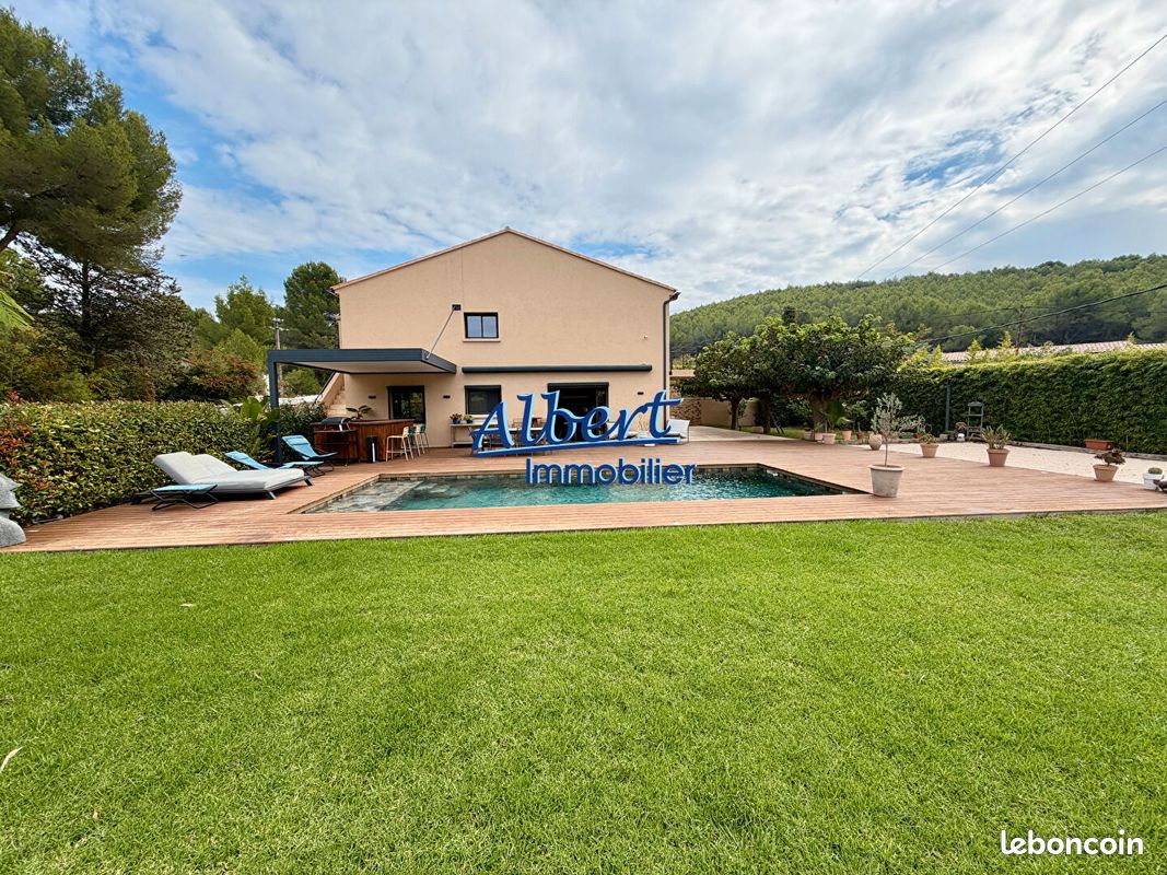 Maison 6 pièces 171 m² · à Sanary-sur-Mer · 171 m² · 1 092 000 €