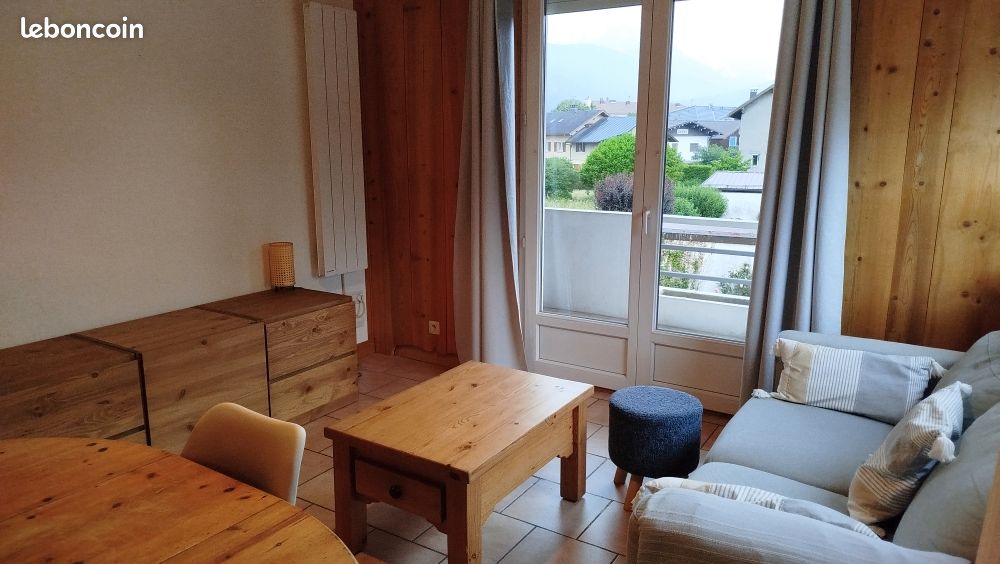 Appartement 3 pièces 70 m² · à Sallanches · 70 m² · 1 130 €/mois