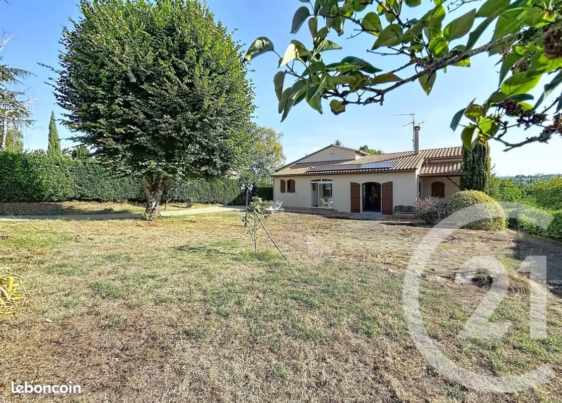 Maison 6 pièces 158 m² · à Angoulême · 158 m² · 259 700 €