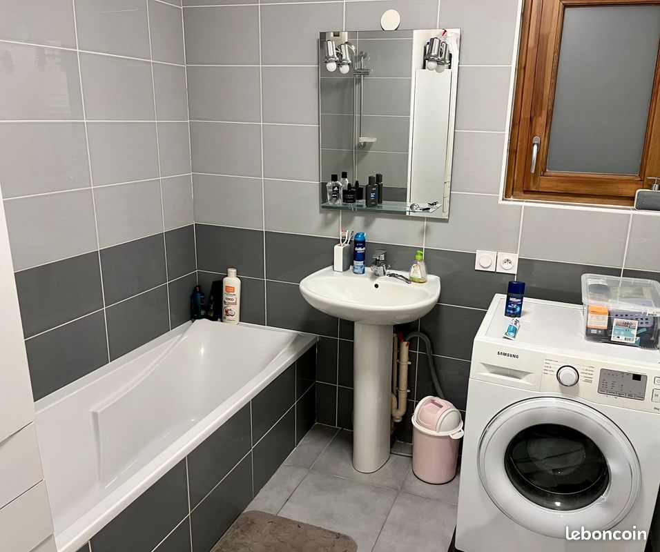 Appartement 3 pièces 67 m² · à Challes-les-Eaux · 67 m² · 980 €/mois