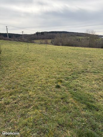 Terrain 1799 m² Blot-l'Église