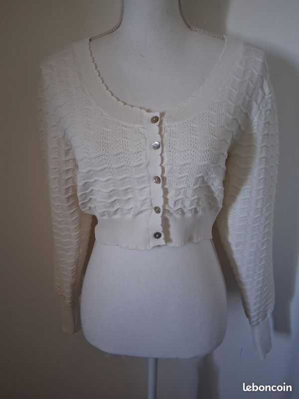 Boléro Zara Femme S - Cardigan court blanc ajouré vagues - Crop gilet boutonné - 39cm (image 3)