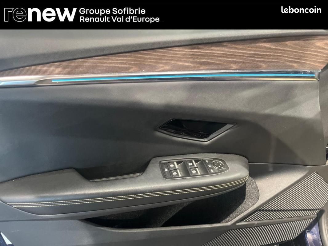 Renault Mégane E-TECH EV60 220 ch super charge Iconic (image 12)