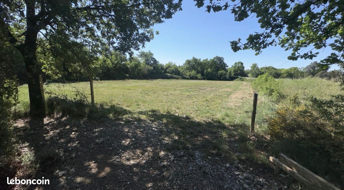 Terrain agricole 3 421 m² Ales · à Alès · 14 500 €