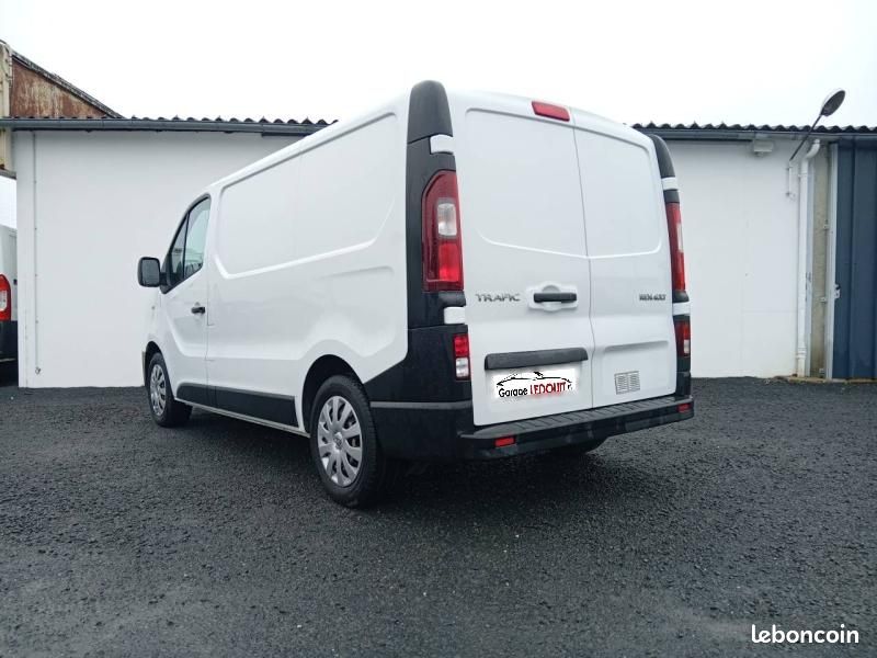 Renault Trafic Fg 15 500 HT L1H1 2.0 dCi 120ch Grand Confort (image 3)