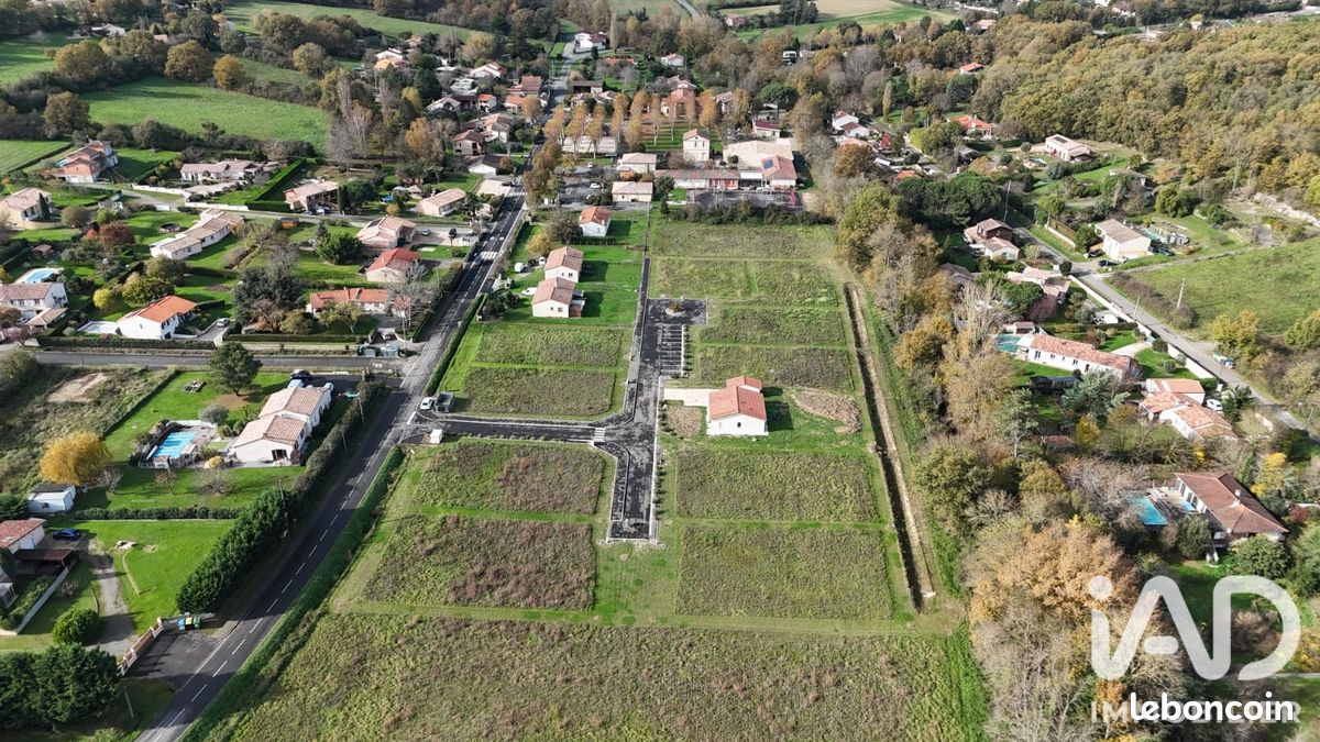 Terrain 906 m² · à Saiguède · 906 m² · 137 000 €