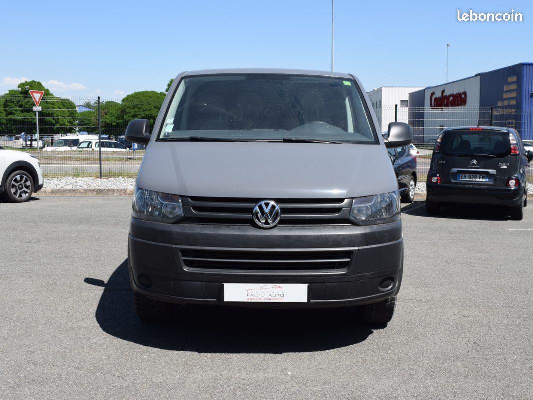 VOLKSWAGEN TRANSPORTER FOURGON TOLE 2.8T T5 4MOTION 2.0 BiTDI 180 CV / ORIGINE FRANCE / ATTELAGE (image 5)