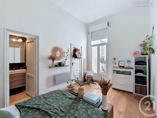 Appartement 2 pièces 50 m² — 11