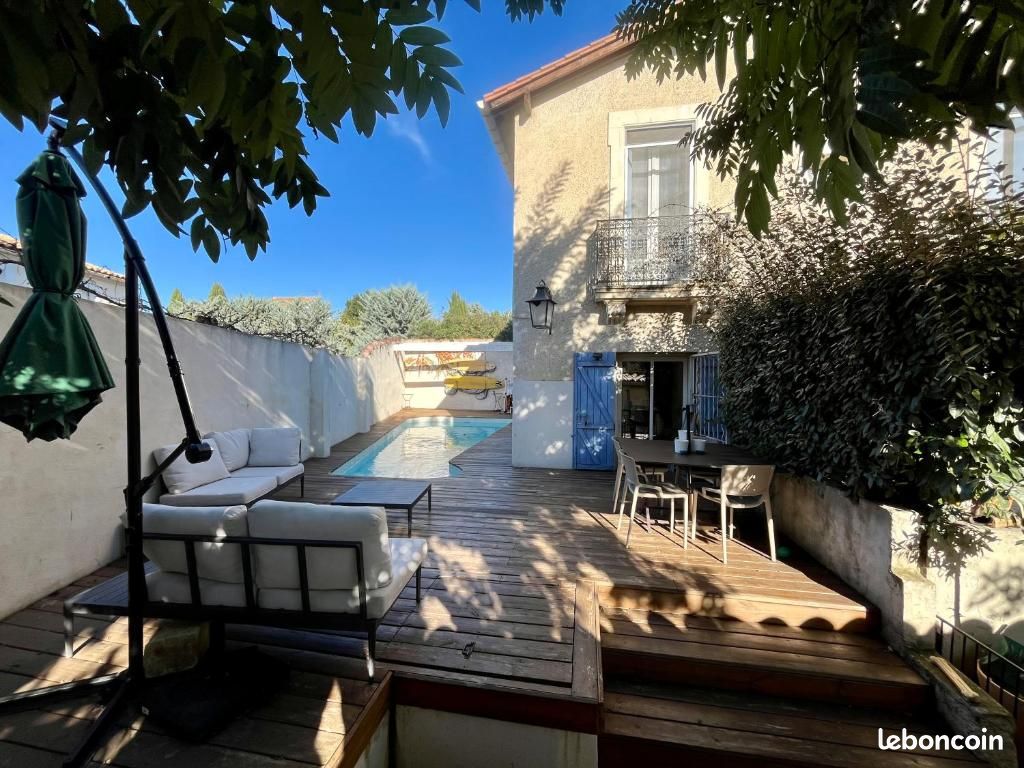 Villa jardin piscine proche centre ville 10 mins des plages (image 15)