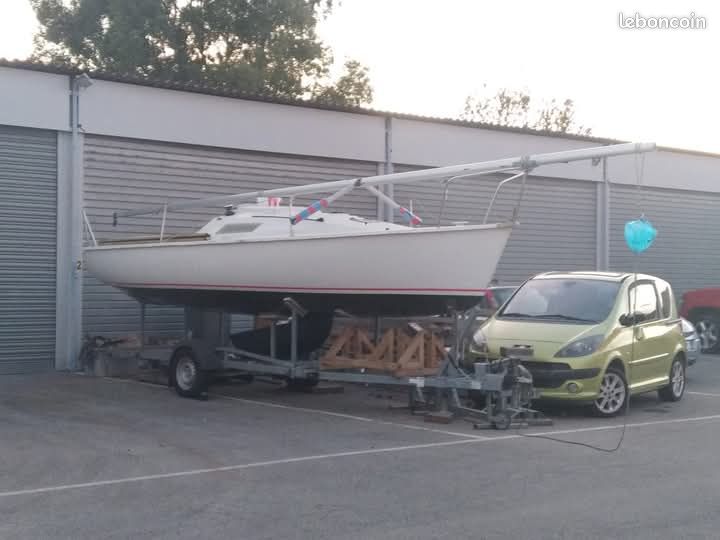 FIRST CLASS 7 (BENETEAU) — Vedi foto 1