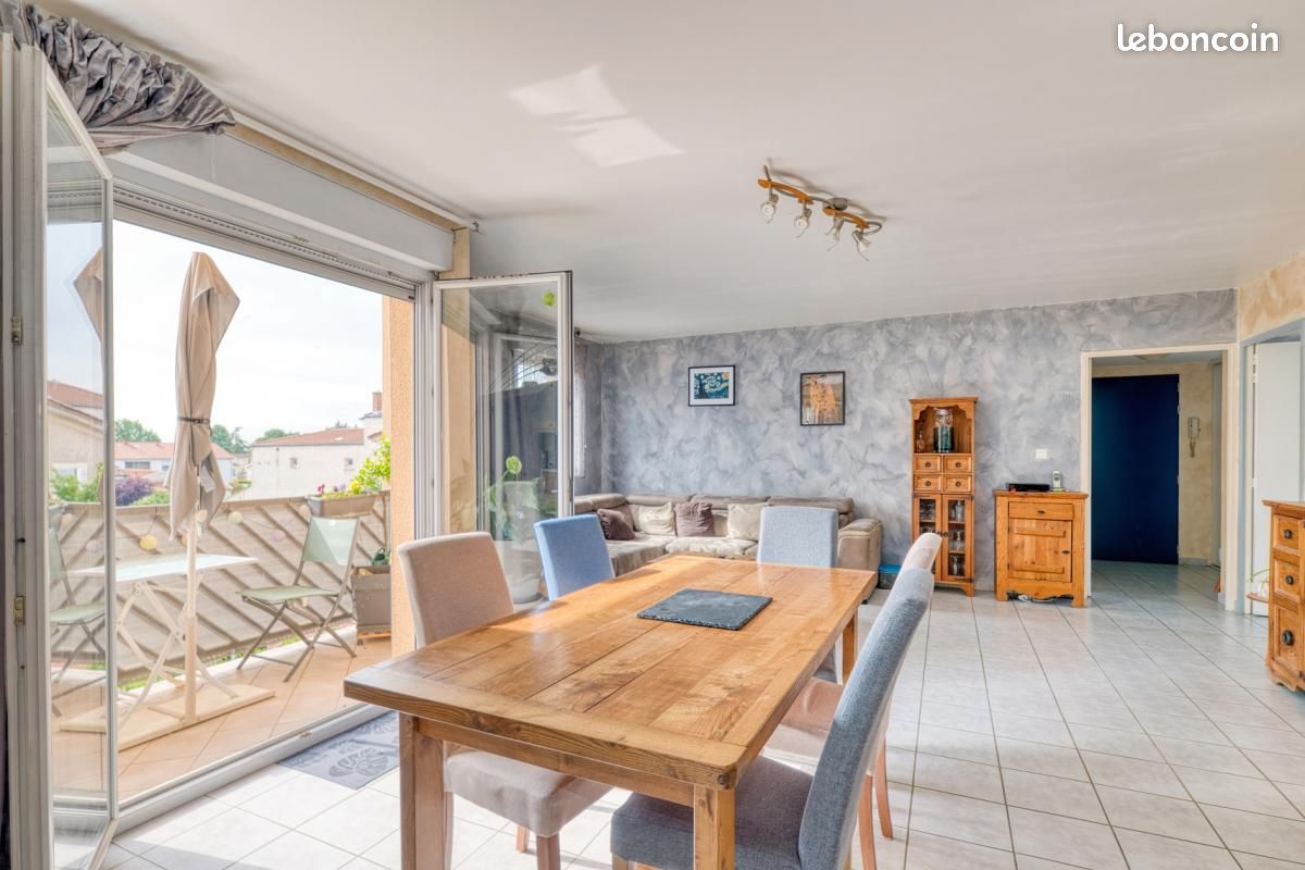 Appartement 5 pièces 150 m² · à Chaponost · 150 m² · 349 000 €